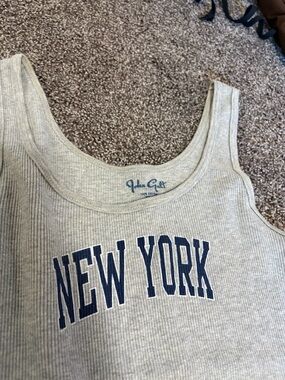 Brandy Melville Gray Ribbed 'New York' Tank Top